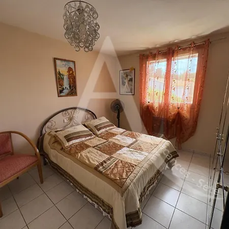 别墅 Maison 6 Personnes, Salon Climatise, Wifi Et Stationnement 塞特港